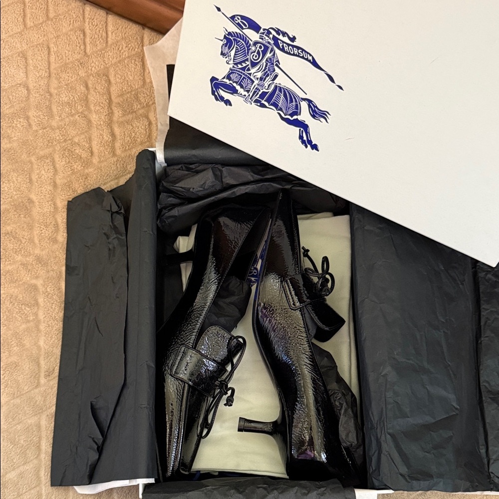 Burberry Black Patent Leather Heels